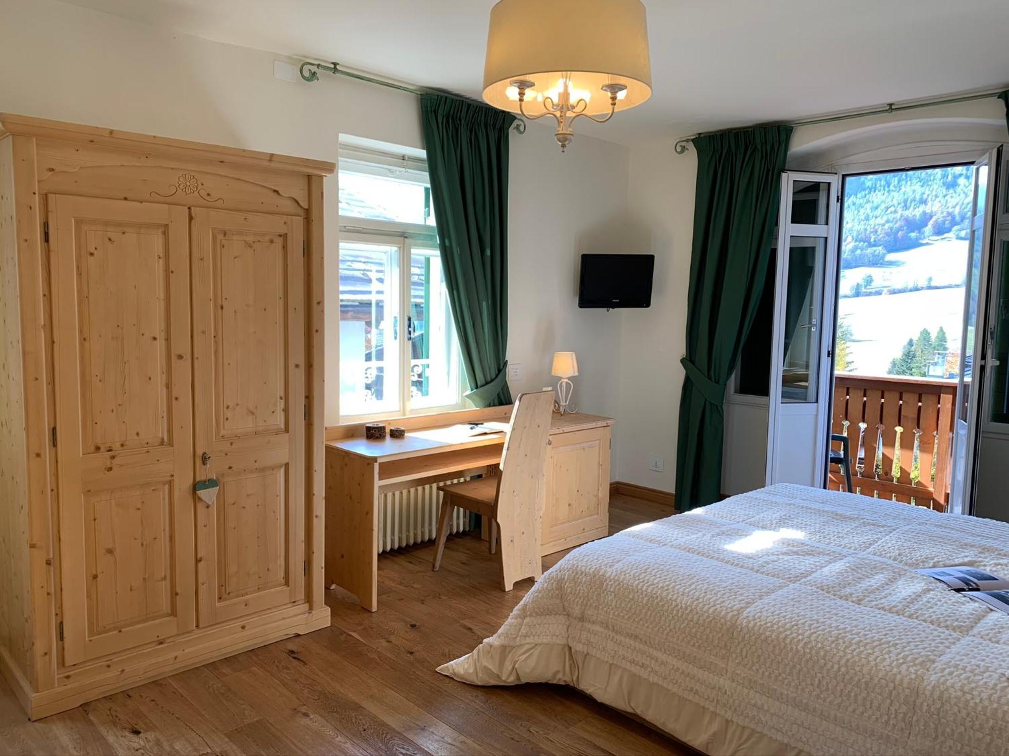 Hotel Serena Cortina Cortina dʼAmpezzo Esterno foto